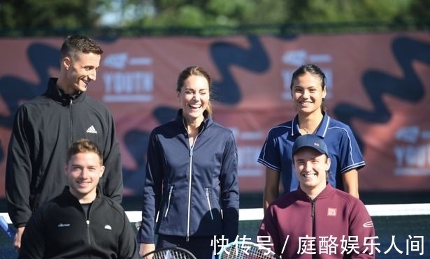 更让我们看 更让我们看