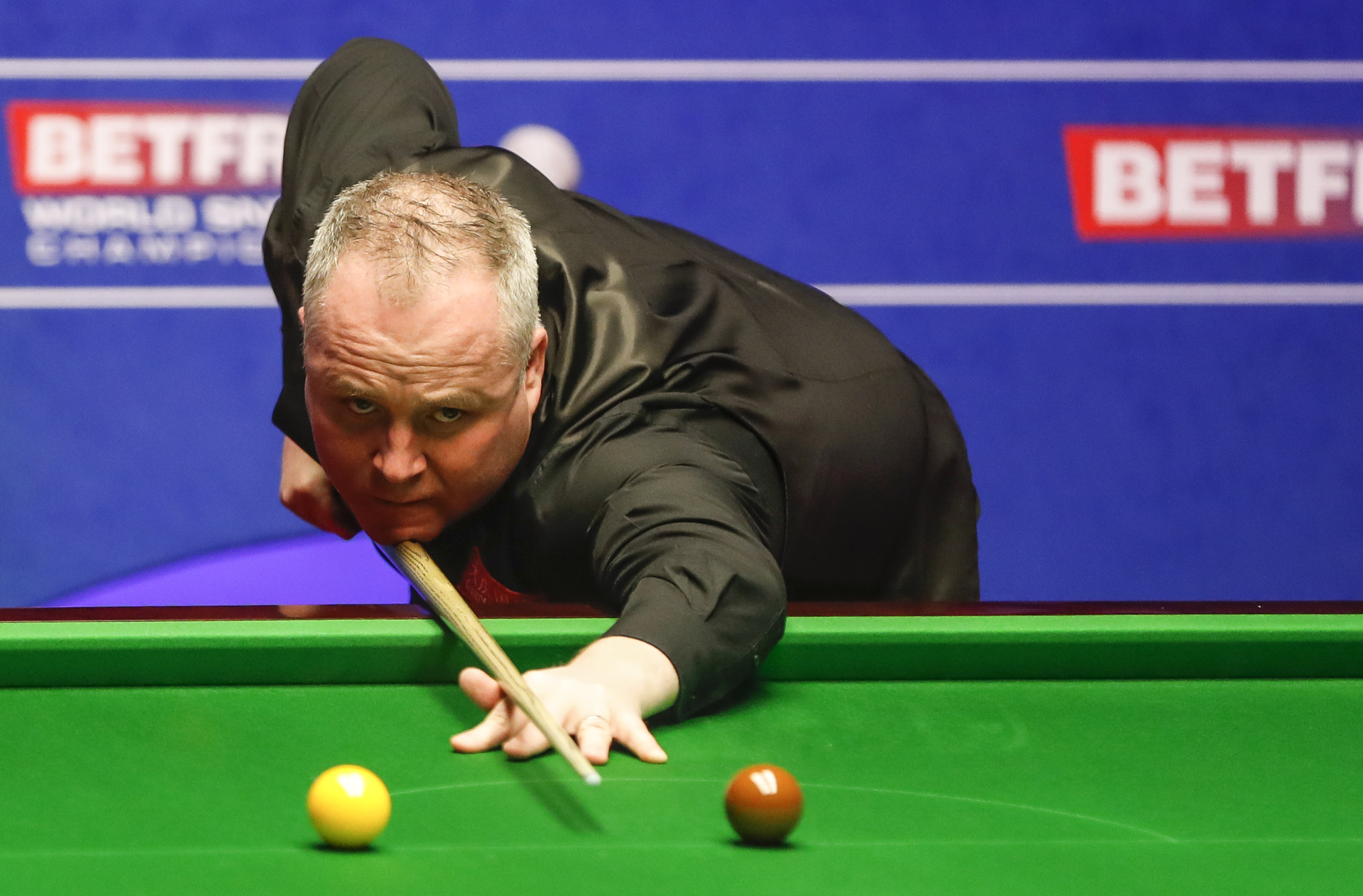 直指中场对 直指中场对